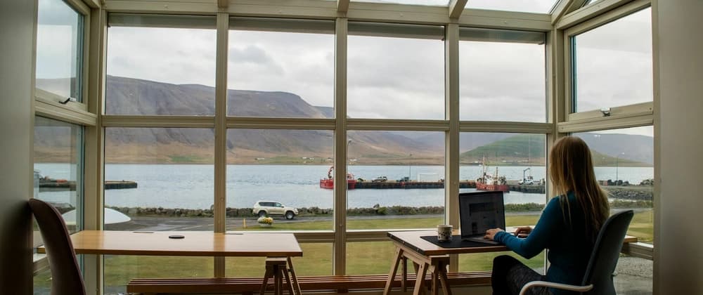 Mastering Remote Work: The Art of Asynchronous Communication and Interruption Minimization